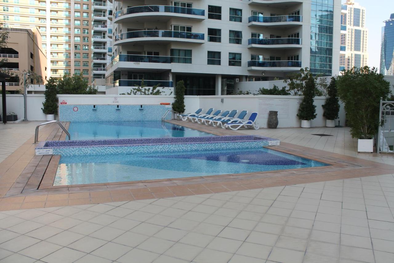 Newly Furnished One Bedroom Apartment Next To Metro & Beach In Marina Residence 두바이 외부 사진