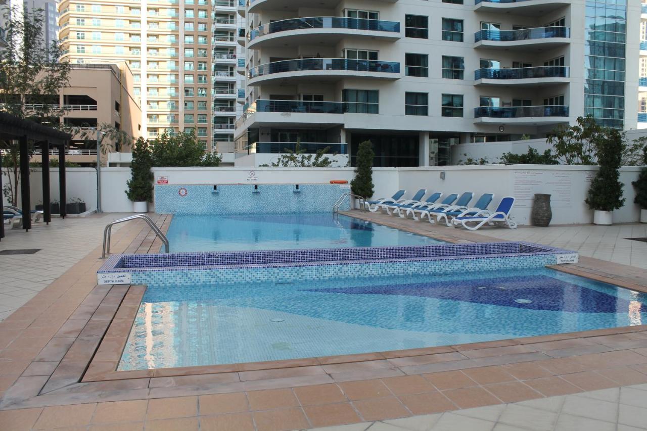 Newly Furnished One Bedroom Apartment Next To Metro & Beach In Marina Residence 두바이 외부 사진