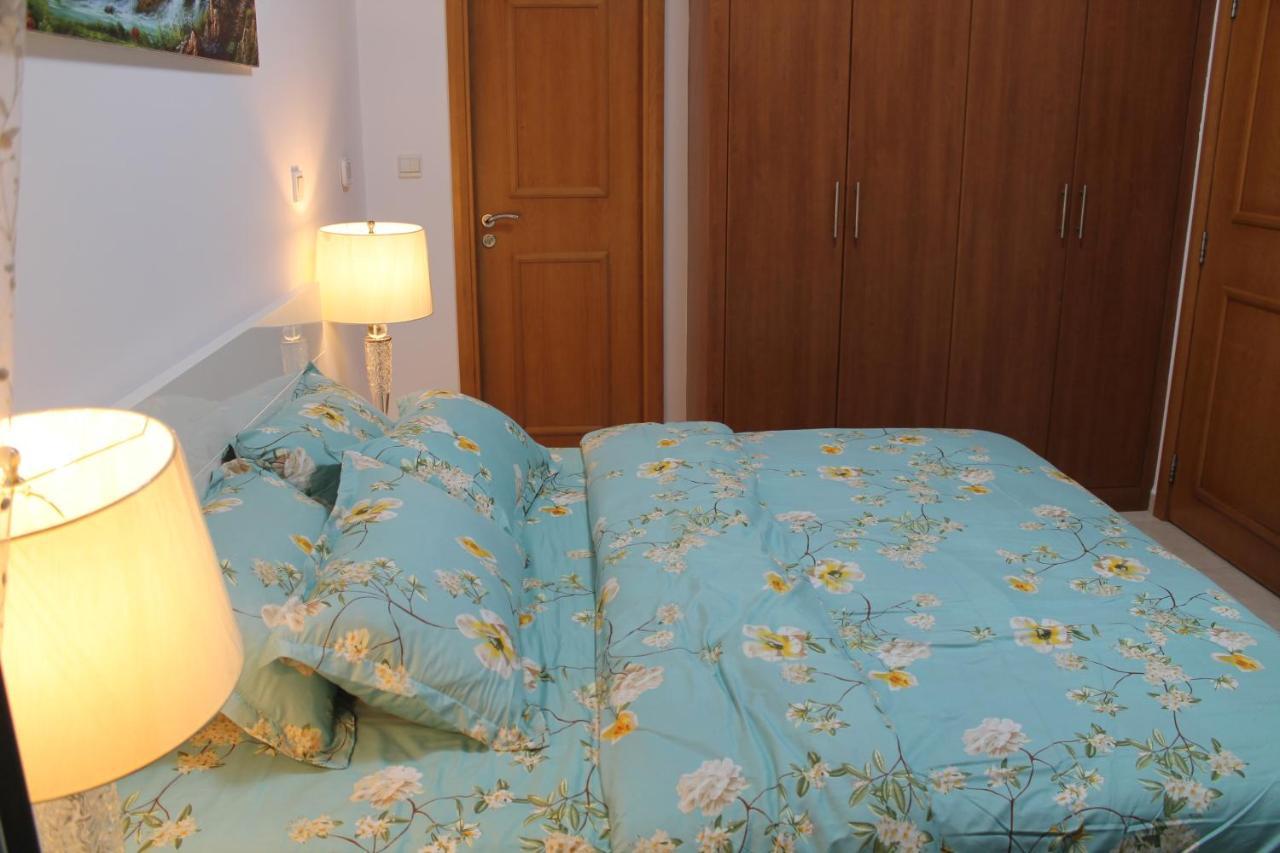 Newly Furnished One Bedroom Apartment Next To Metro & Beach In Marina Residence 두바이 외부 사진