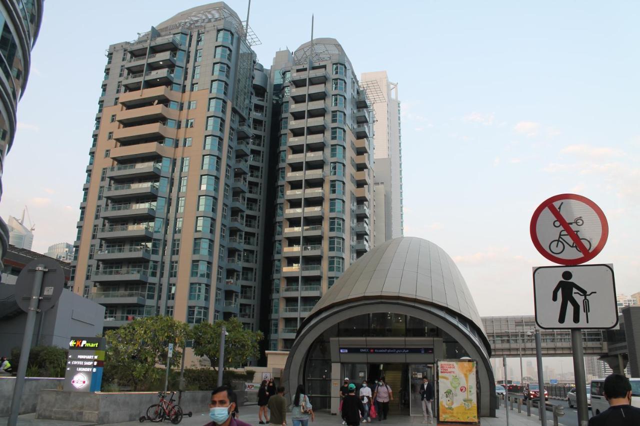 Newly Furnished One Bedroom Apartment Next To Metro & Beach In Marina Residence 두바이 외부 사진